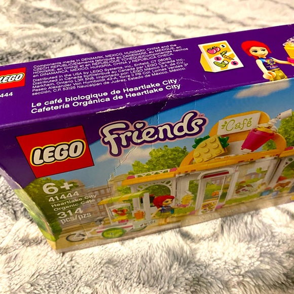 LEGO Friends Heartlake City Organic Café 41444 Building Kit, Factory Sealed - Picture 4 of 11